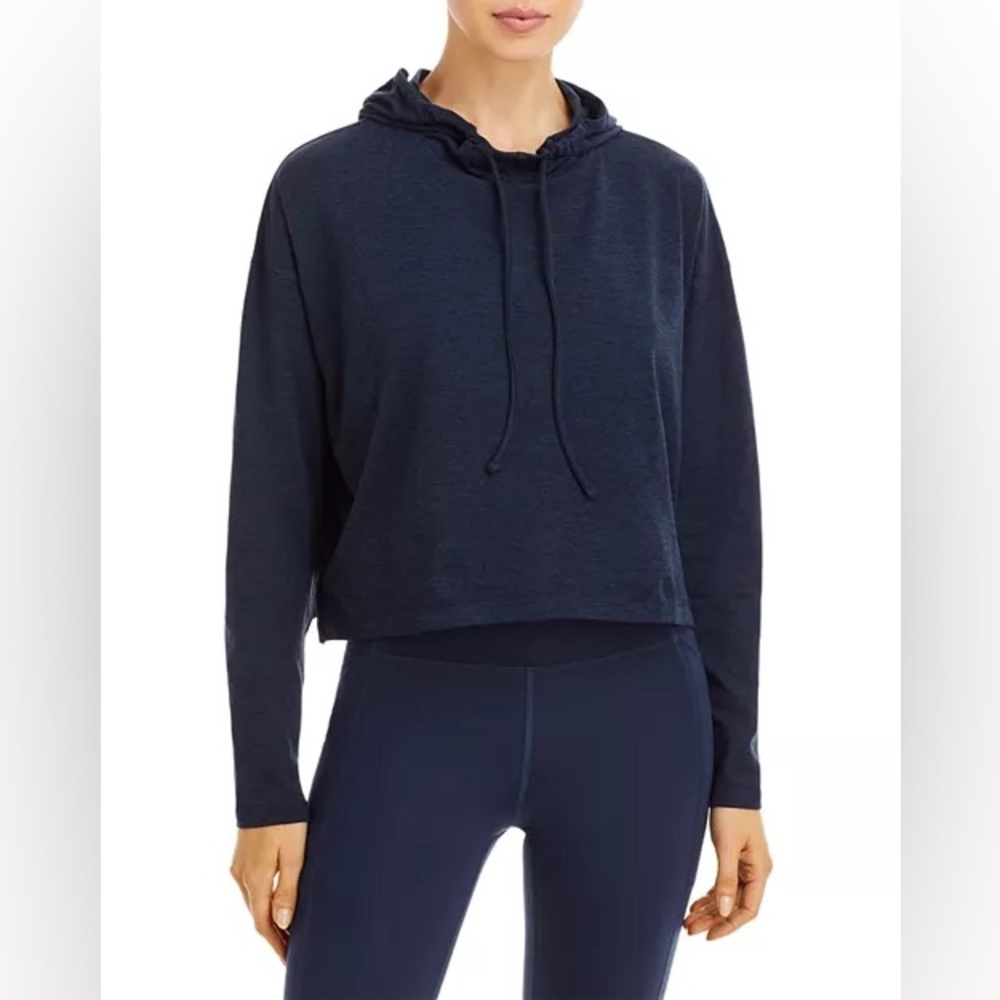 Girlfriend Collective Reset Cropped Hoodie – Navy – Size S (NWT)